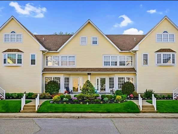 226-B Westside Avenue B, Freeport NY 11520