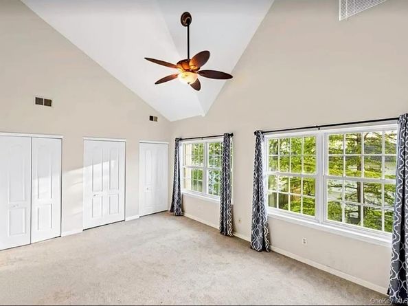 226-B Westside Avenue B, Freeport NY 11520
