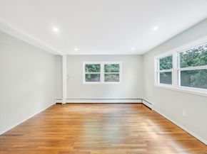 4 Cosgrove Drive, Glen Cove NY 11542