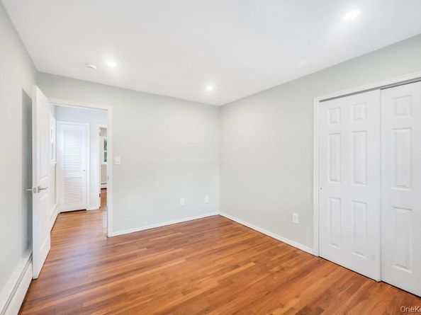 4 Cosgrove Drive, Glen Cove NY 11542