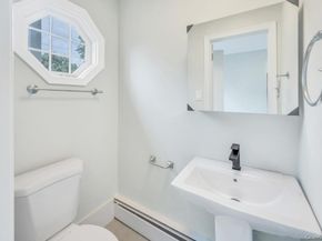 4 Cosgrove Drive, Glen Cove NY 11542