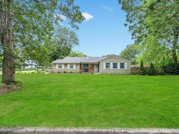 31 Essex Drive