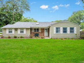 31 Essex Drive, Coram NY 11727