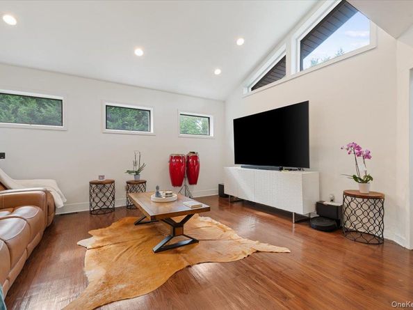 236 Northfield Road, Hauppauge NY 11788