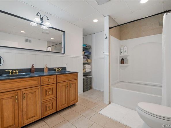 236 Northfield Road, Hauppauge NY 11788