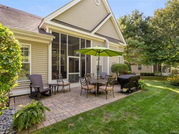 83 Ballad Court, Eastport NY 11941