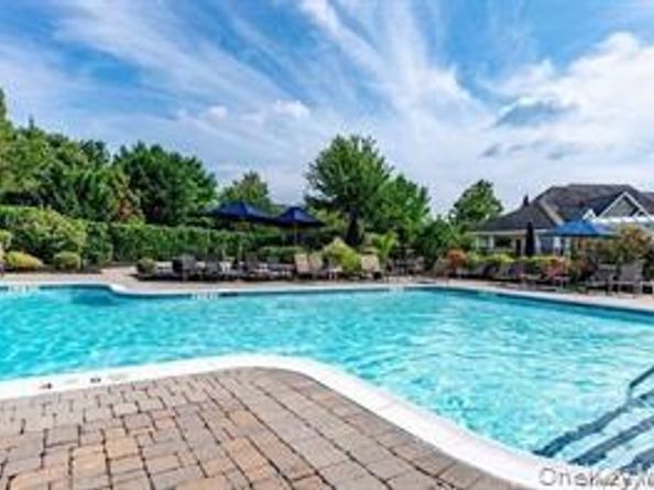 83 Ballad Court, Eastport NY 11941
