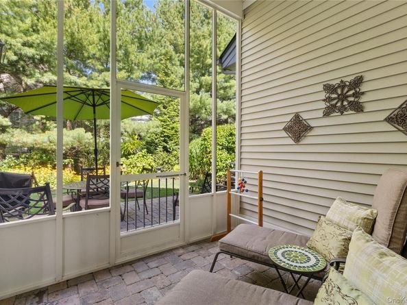 83 Ballad Court, Eastport NY 11941