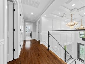 71 Cedar Street, Hicksville NY 11801