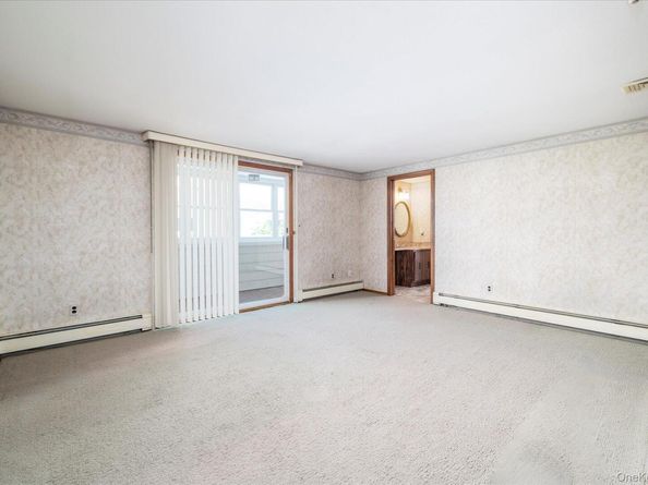 1298 Beech Street, Atlantic Beach NY 11509