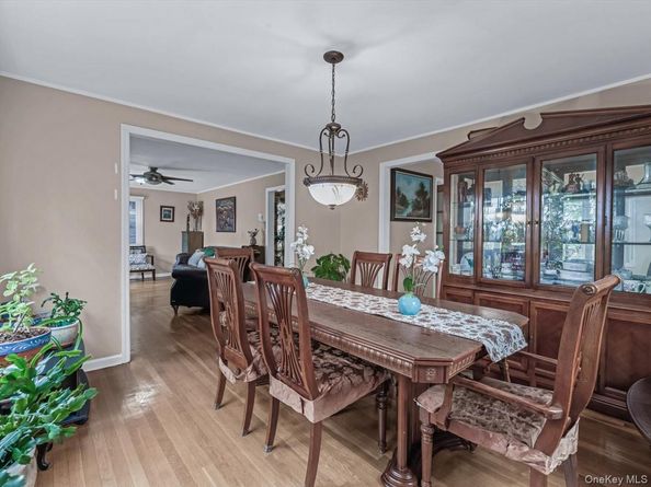 33 Berkshire Road, Yonkers NY 10710