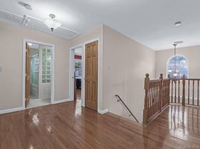 33 Berkshire Road, Yonkers NY 10710