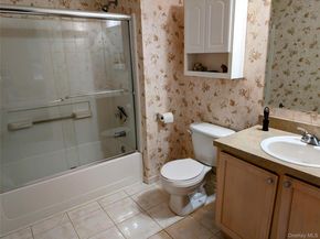 1 Morley Circle, Melville NY 11747