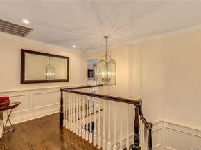 45 Mason Drive, Manhasset NY 11030