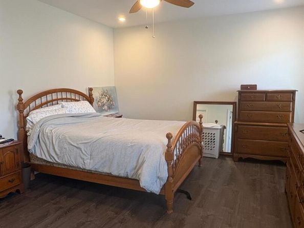 1661 Old Country Rd 563, Riverhead NY 11901