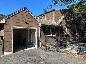 611 Asharoken Boulevard, Bay Shore NY 11706