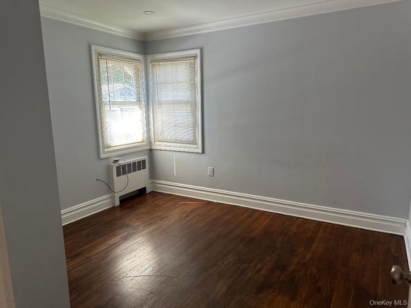 611 Asharoken Boulevard, Bay Shore NY 11706
