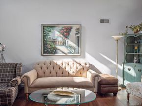 14 Huntingdale Way, Middle Island NY 11953