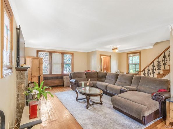 6324 Alderton Street, Rego Park NY 11374