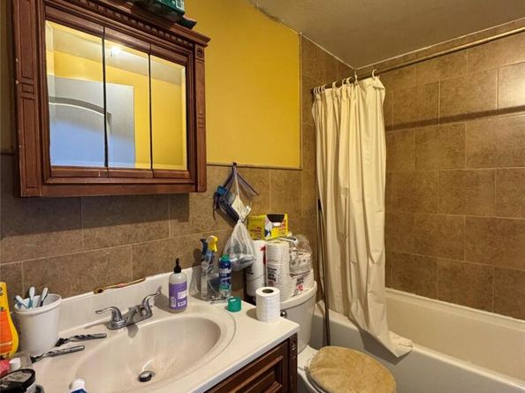 101-20 39th Avenue, Corona NY 11368