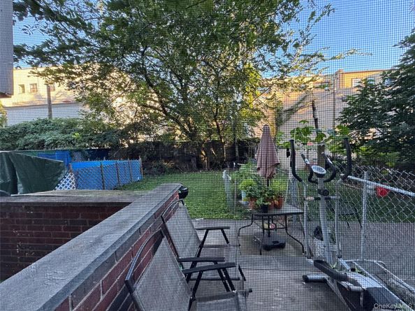 101-20 39th Avenue, Corona NY 11368