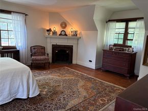 53-34 Browvale Lane, Little Neck NY 11362