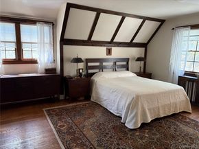 53-34 Browvale Lane, Little Neck NY 11362