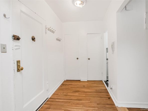 512 Kappock Street 1K, Bronx NY 10463