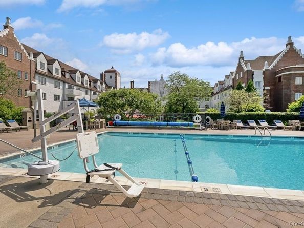 236 Edgemere Street 421, Montauk NY 11954
