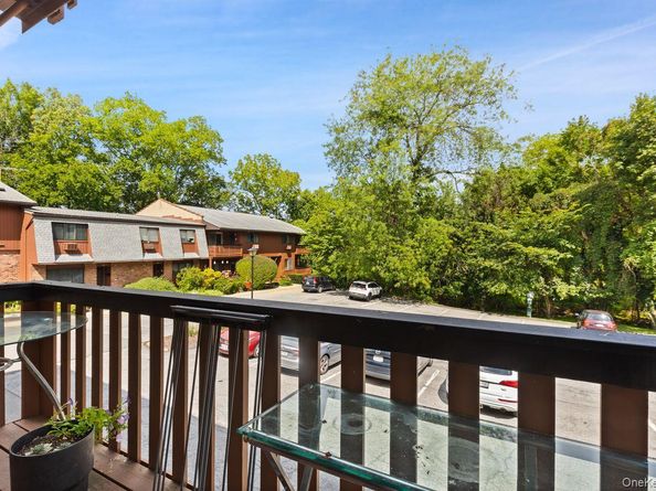 56 Coachlight Square 56, Montrose NY 10548