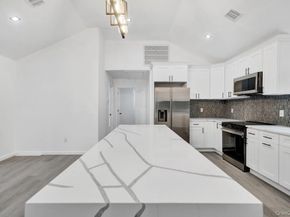 7 Weinmann Boulevard, Melville NY 11747
