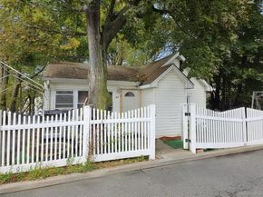 44 Carnegie Avenue, Elmont NY 11003