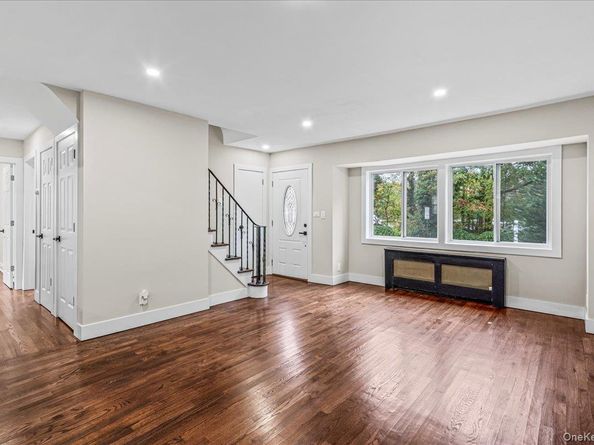 135 Dietz Street, Hempstead NY 11550