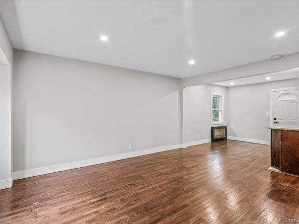 135 Dietz Street, Hempstead NY 11550