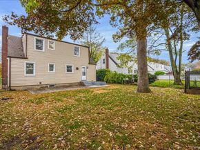 135 Dietz Street, Hempstead NY 11550