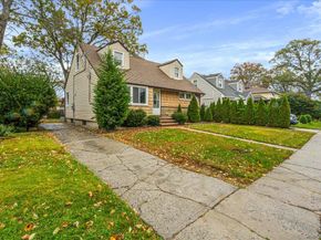 135 Dietz Street, Hempstead NY 11550