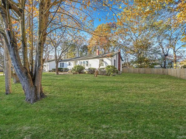 361 Erie Street, Holbrook NY 11741