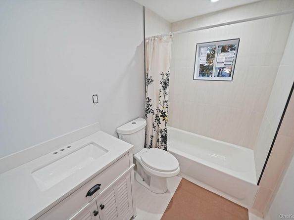 361 Erie Street, Holbrook NY 11741