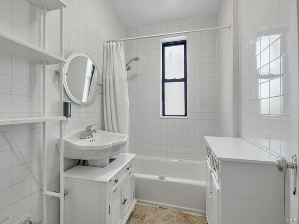 72-34 Austin Street F10, Forest Hills NY 11375