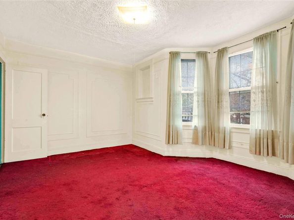 62-63 60th Drive, Maspeth NY 11378