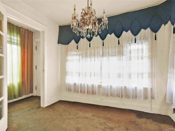 62-63 60th Drive, Maspeth NY 11378