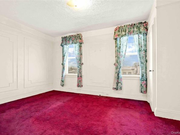 62-63 60th Drive, Maspeth NY 11378