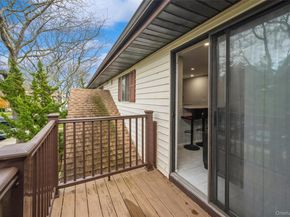 615 Broadway 68, Amityville NY 11701