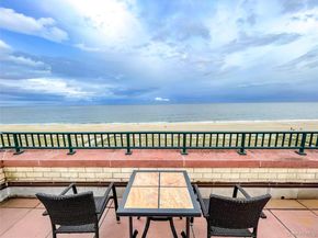 136 Beach 117th Street 3N, Rockaway Park NY 11694