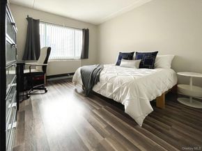 136 Beach 117th Street 3N, Rockaway Park NY 11694