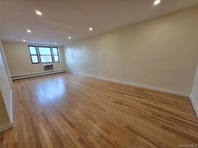99-04 57th Avenue 6C, Corona NY 11368