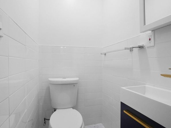 2448 Webb Avenue, Bronx NY 10468