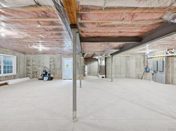 150 Deer Run, Southold NY 11971