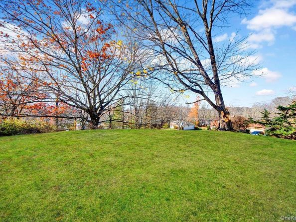 335 Lewis Avenue, Yorktown Heights NY 10598