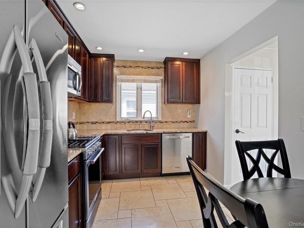 91-03 156th Avenue, Howard Beach NY 11414